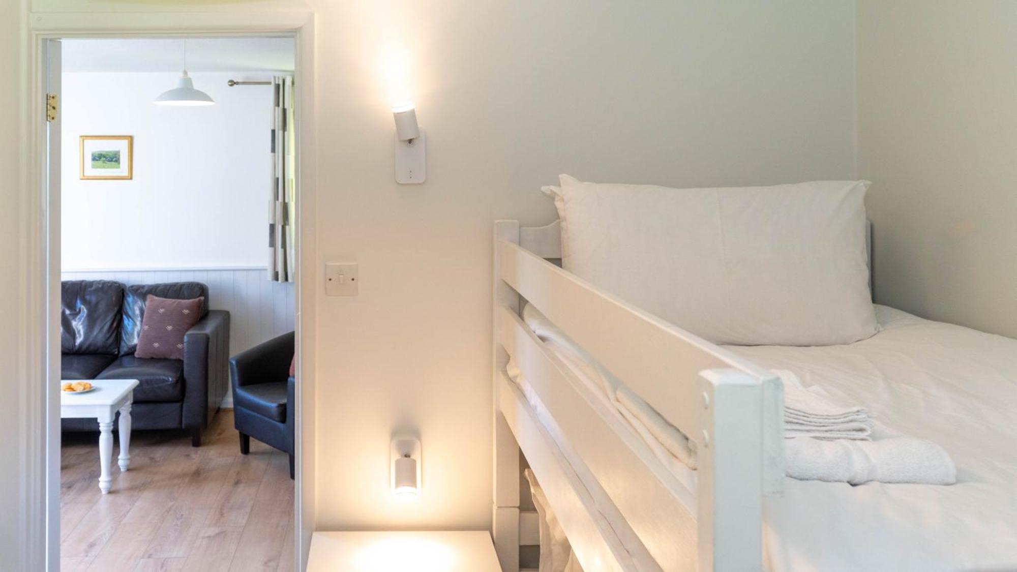 Ta Mill Cottages & Lodges - Meadowview Chalet 4 Лонсестон Екстер'єр фото